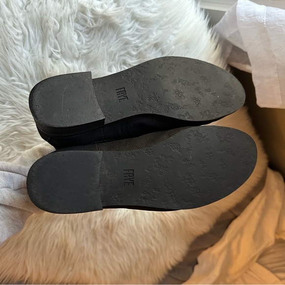 Frye Black Ankle Booties Sz 8 - Picture 5 of 8